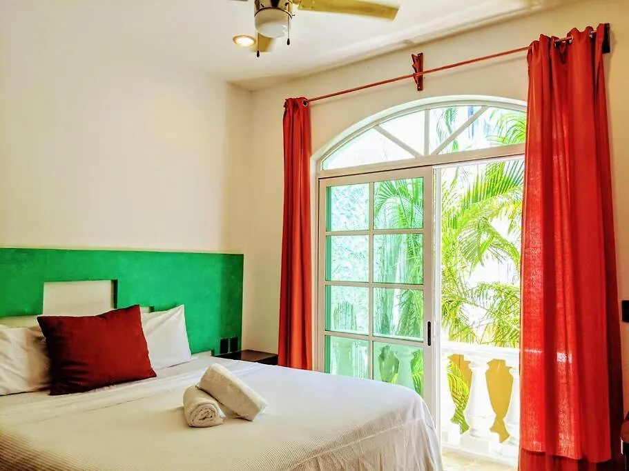 Vakantiehuis 18Br Up To 50Guest Castillos Playacar Walk To Beach And 5Th Ave 1000Mbps Playa del Carmen Mexico