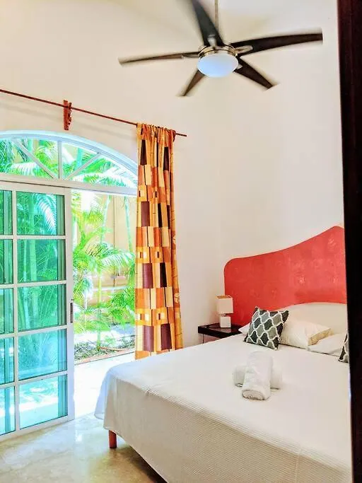 18Br Up To 50Guest Castillos Playacar Walk To Beach And 5Th Ave 1000Mbps Playa del Carmen Vakantiehuis