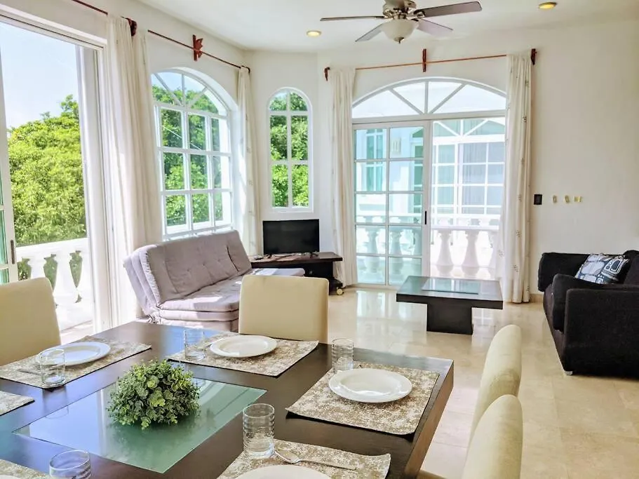 Prázdninový dům 18Br Up To 50Guest Castillos Playacar Walk To Beach And 5Th Ave 1000Mbps Playa del Carmen Mexiko
