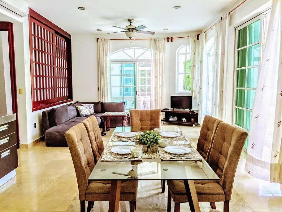 Prázdninový dům 18Br Up To 50Guest Castillos Playacar Walk To Beach And 5Th Ave 1000Mbps Playa del Carmen Mexiko
